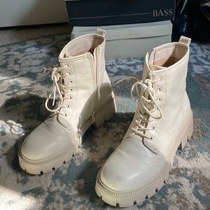 Nasty Gal Nude Boots size 39